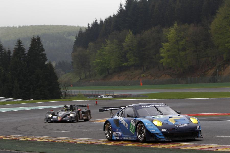  Porsche 911 GT3 RSR 2012 года  (фото 380 из 429)